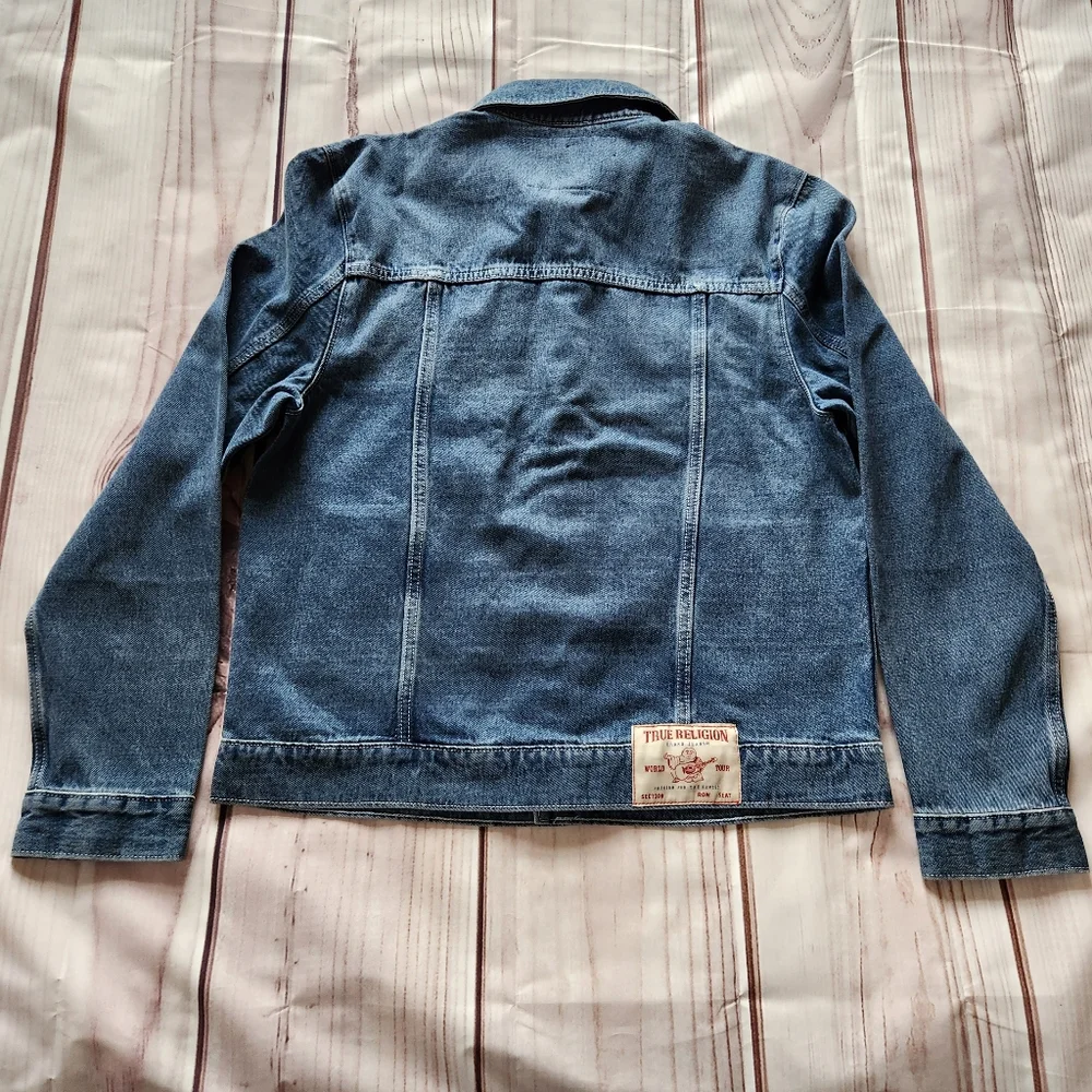 NWT True Religion 